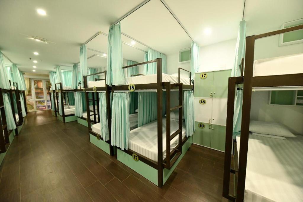Little Hanoi Hostel Экстерьер фото