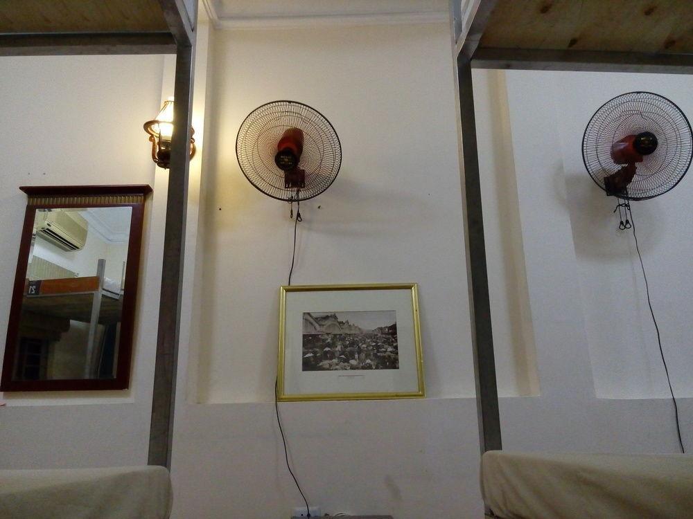 Little Hanoi Hostel Экстерьер фото