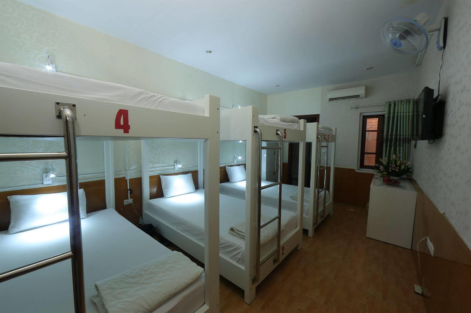 Little Hanoi Hostel Экстерьер фото